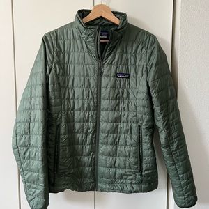 Patagonia Womens Nano Puff Jacket - Hemlock Green S
